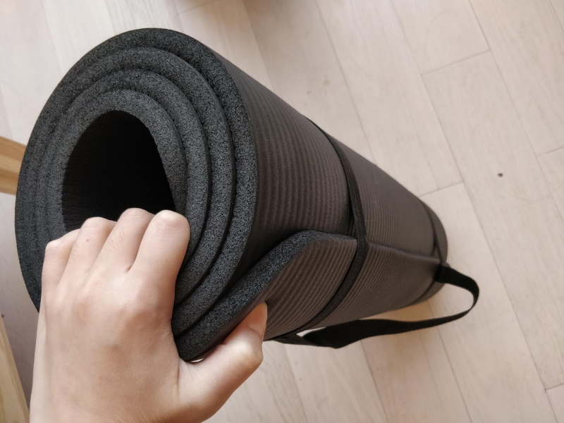 Sleeping on the floor on a yoga mat rather made back pain ago away.